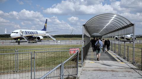 Ryanair. Modlin. Ostre cięcie połączeń