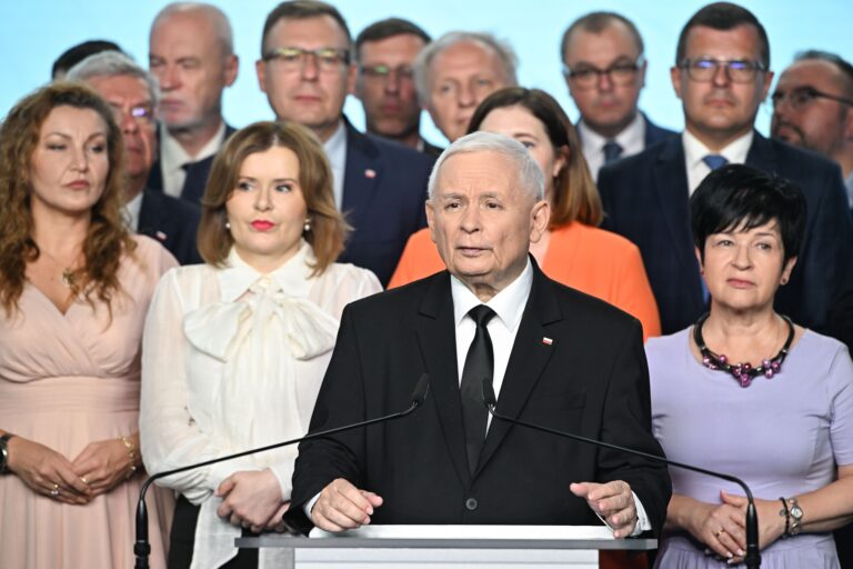 Decyzja PKW ws. PiS. Głos zabrał Jarosław Kaczyński