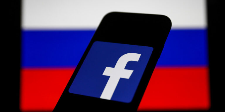 Zdecydowane działania właściciela Facebooka przed wyborami w USA