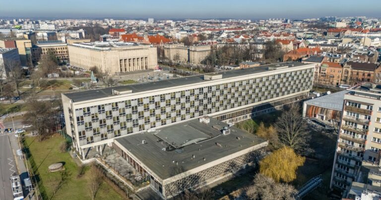 Hotel Cracovia zmieni się w muzeum. Są pieniądze, “całe pół miliarda”