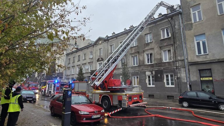 Pożar kamienicy w Warszawie. Znaleziono ciało mężczyzny