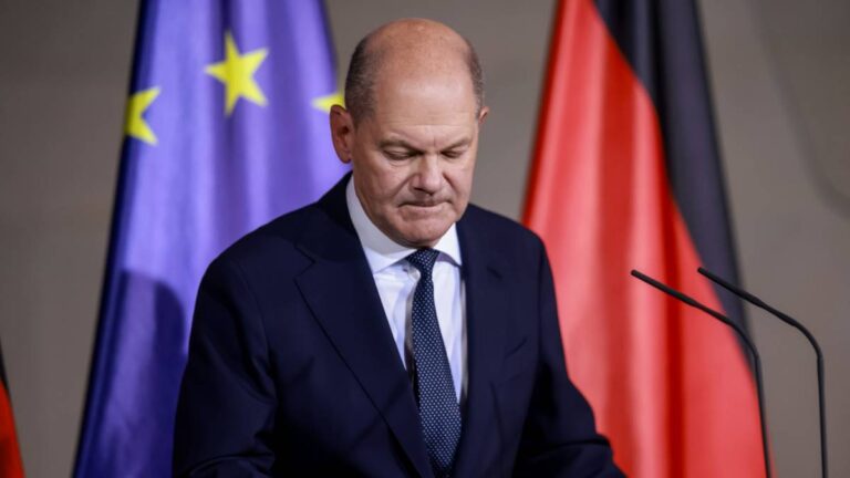 Kryzys niemieckiego rządu. Olaf Scholz zdymisjonował ministra finansów