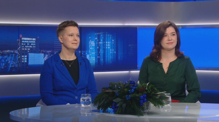 „Media społecznościowe stosują miękką korupcję”. Ekspertki ostrzegają