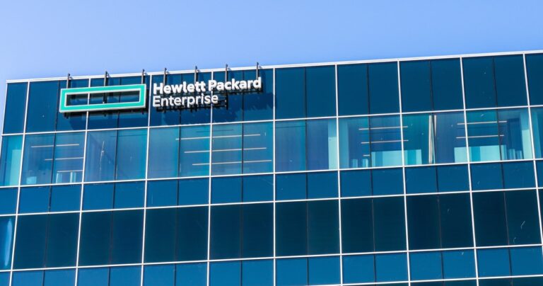 Hewlett Packard Enterprise zwalnia 5 procent swojej załogi. Cięcie kosztów