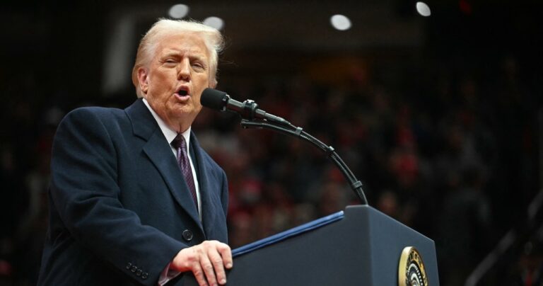 Związek kupuje czas. Donald Trump wstrzymuje 50-procentowe cła