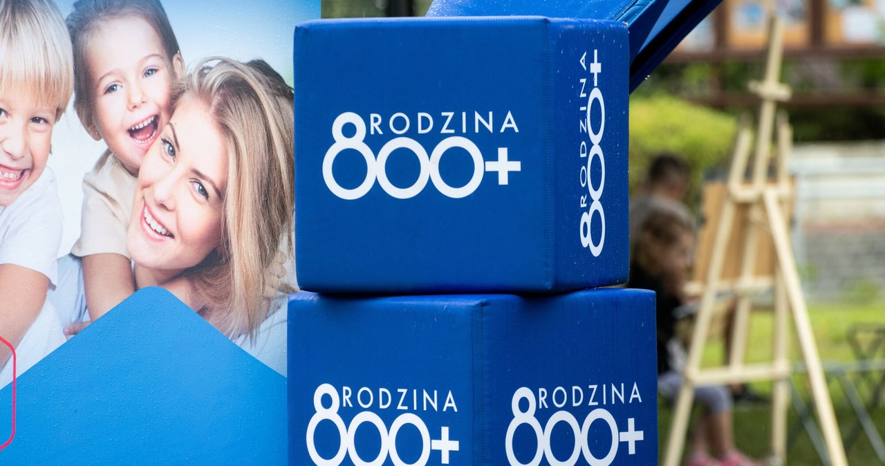 Nowa osada 800 plus. Pod koniec czerwca ZUS wyśle dwa Ae89122a684a3db50836596b53c9f0ed, Biznes Fakty