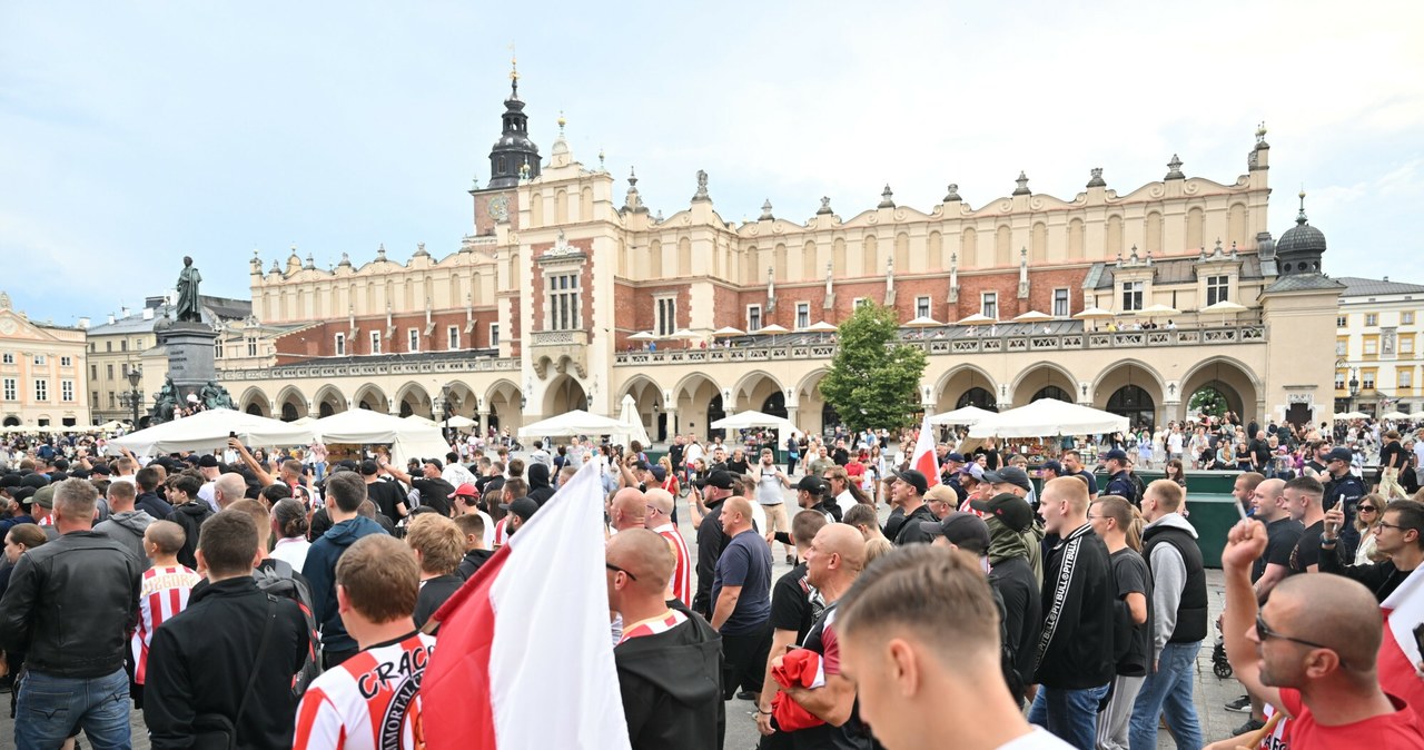 Kilkaset tysięcy uczestników? Konfederacja zapowiada pikiety w całym kraju. 31b40547b169a0f233816bd2c12ceddb, Biznes Fakty
