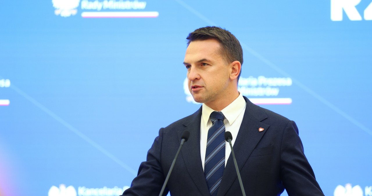 Czy nastąpią zmiany w programie 800+? – odpowiedział przedstawiciel rządu. 5af21596be2224400792689ece144cf4, Biznes Fakty