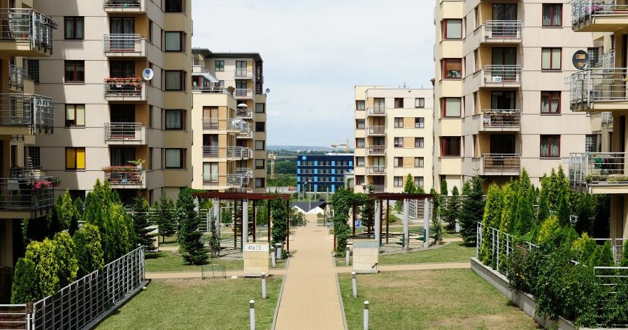 Ceny mieszkań na rynku wtórnym spadają. To miasto notuje najlepsze wyniki. 6a27729f5621889b2e1961e48b3ba666, Biznes Fakty