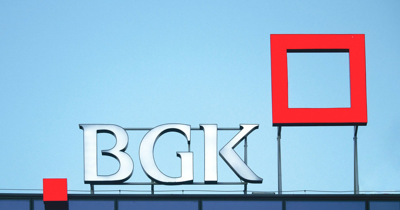Polski bank inwestuje na Ukrainie. Otwarto przedstawicielstwo w Kijowie. 92c3a12a2dc865cc27a66a62654cb072, Biznes Fakty