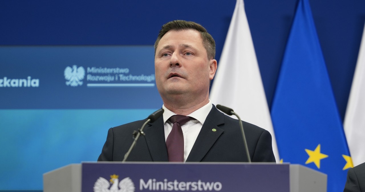 Program dopłat do kredytów dobiega końca. Ministerstwo Inwestycji i Handlu oficjalnie wycofuje projekt. D6a58aa3aecadd7e946a4aeeb0784eb0, Biznes Fakty