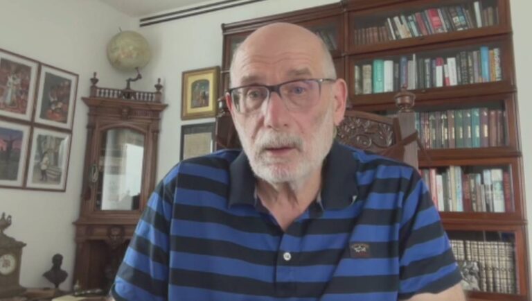 „Nowy sojusz zamiast NATO”. Rosyjski pisarz Boris Akunin apeluje do Europy