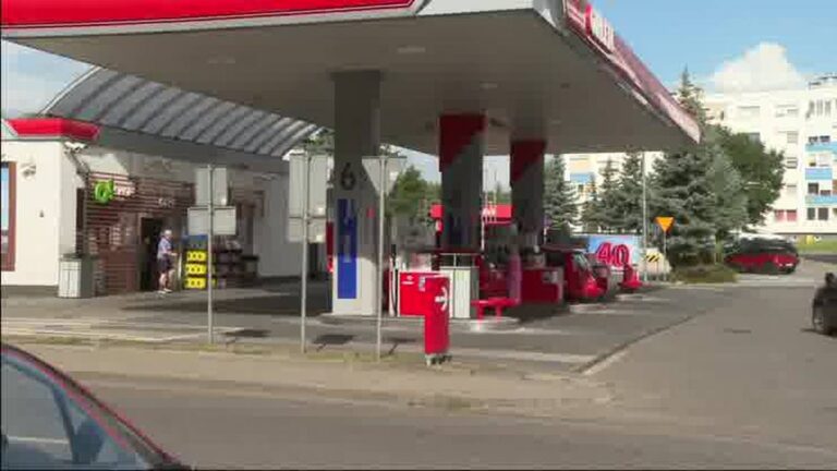 Pijana policjantka z bronią na stacji benzynowej. „Szokujący brak odpowiedzialności”