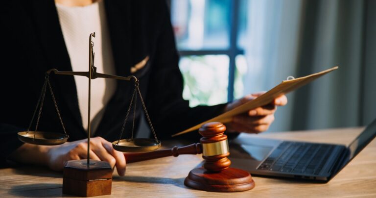 Rodzi się coraz mniej dzieci. Ale co z dziedzictwem, jeśli nie ma potomków? Rodzi się coraz mniej dzieci. Ale co z dziedzictwem, jeśli nie ma potomków?