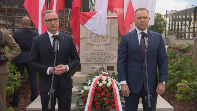81. rocznica Powstania Warszawskiego. Duda i Nawrocki uczcili pamięć ofiar Rzezi Woli 81. rocznica Powstania Warszawskiego. Duda i Nawrocki uczcili pamięć ofiar Rzezi Woli