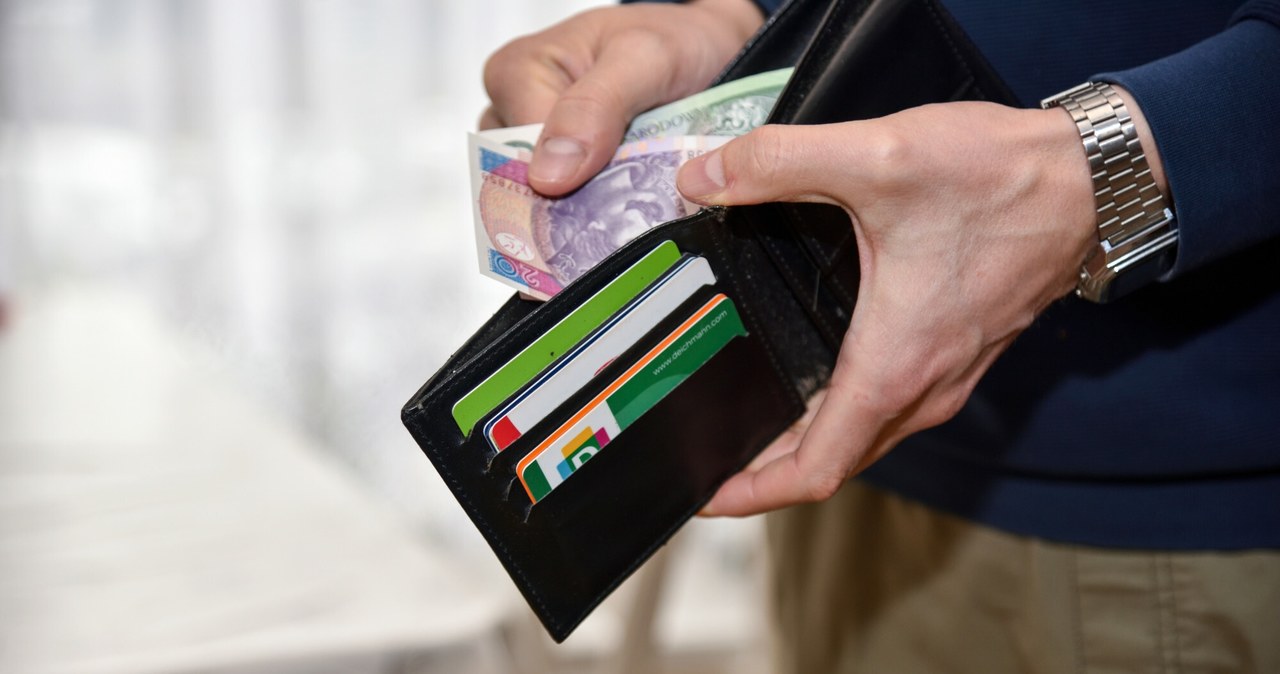Płaca minimalna w 2026 roku. Kiedy i o ile wzrośnie? Dfcaa2dfe79cf7544cdf563885a98785, Biznes Fakty