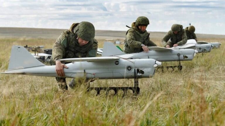 Rosja rozbudowuje swoją armię dronów. Media: Chińscy inżynierowie pomagają pomimo sankcji.