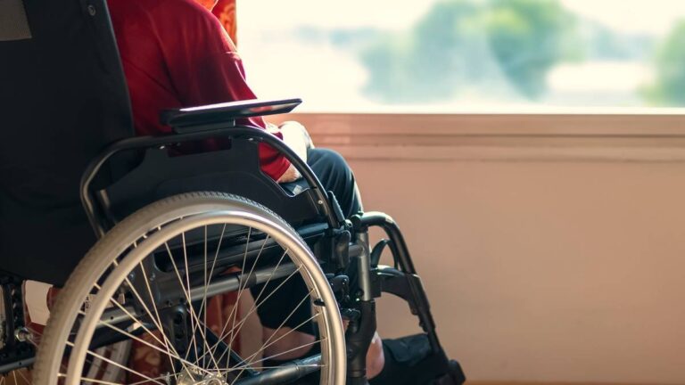 Złe wieści dla emerytów. Ostateczna decyzja w sprawie świadczeń została podjęta.
