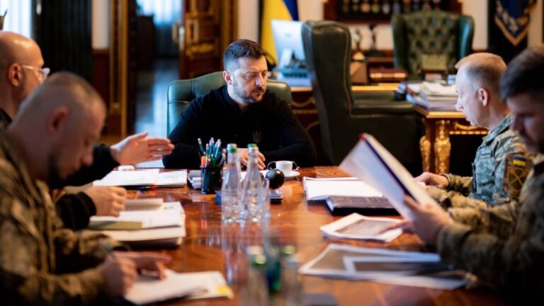 Węgierskie drony nad Ukrainą? Wołodymyr Zełenski ujawnia szczegóły