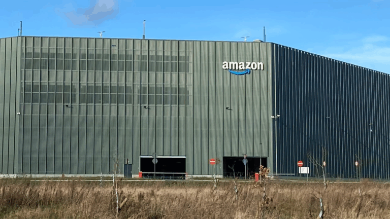 Potężna firma redukuje zatrudnienie. Powodem jest sztuczna inteligencja. 275fd49eff1b52c19a6dac783d2ba1e4, Biznes Fakty