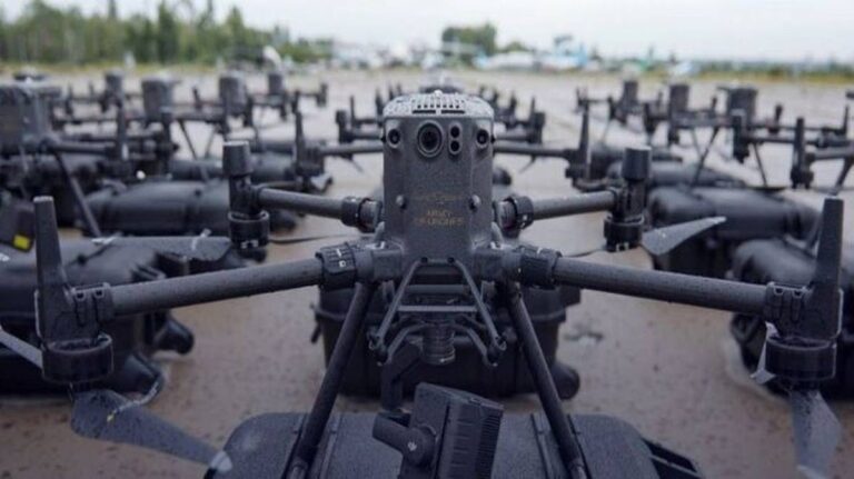 „Ściana dronów” na wschodniej flance NATO: europejscy przywódcy podejmują decyzję