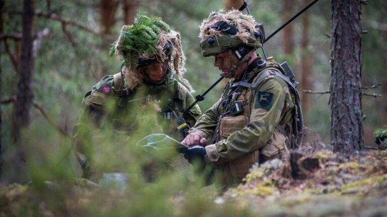 Norwescy żołnierze zaginęli w pobliżu granicy z Rosją. Nowe oświadczenie służb bezpieczeństwa. Norwescy żołnierze zaginęli w pobliżu granicy z Rosją. Nowe oświadczenie służb bezpieczeństwa.
