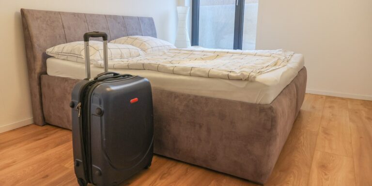 Koniec pewnej epoki w wynajmie na doby? Szczegóły ujawnione. 8a5512771e984f7232f9b4e2d13ada3e, Biznes Fakty