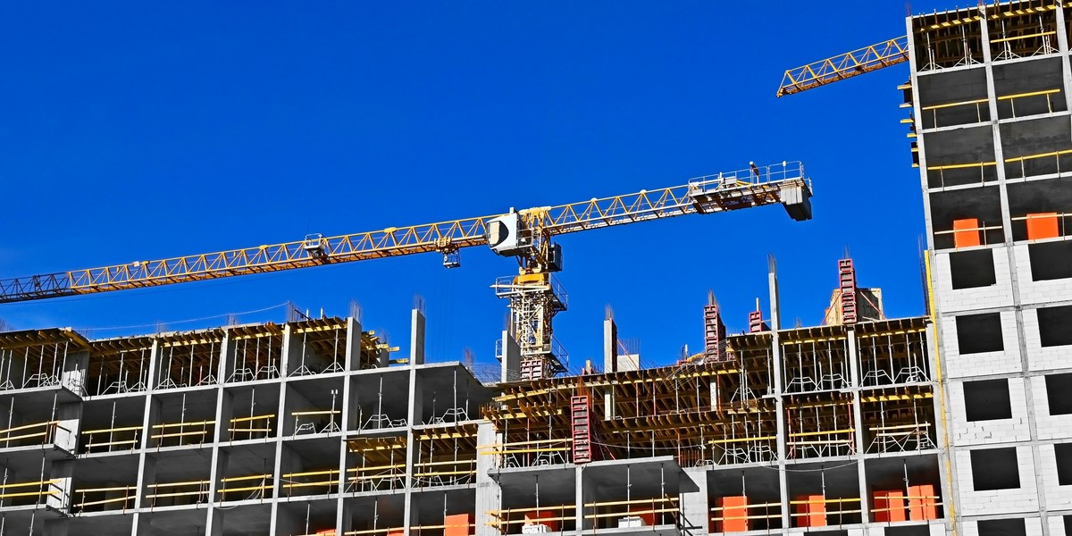 Ac09d10bf81fa4f5b4a83edd478be2a1, Biznes Fakty