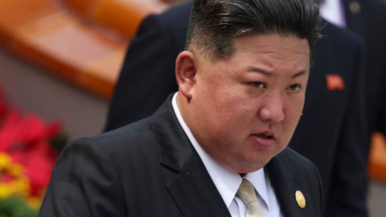 Spożyli wieczerzę z Kim Dzong Unem. Wojskowi wylądowali w szpitalu. Cd1af3cf5958ca91f7fe6a71afca3f17, Biznes Fakty