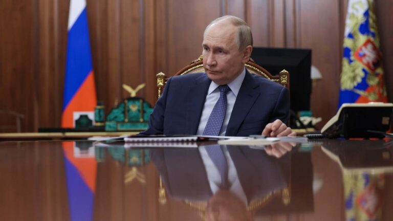 Df60f05ddc0fa64a48fccd7b839eb125, Biznes Fakty