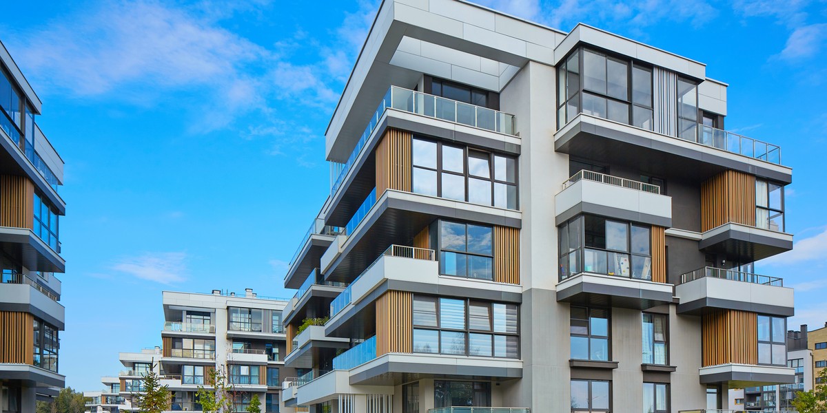 E796f73212521e63eaea2a867d8c7e33, Biznes Fakty