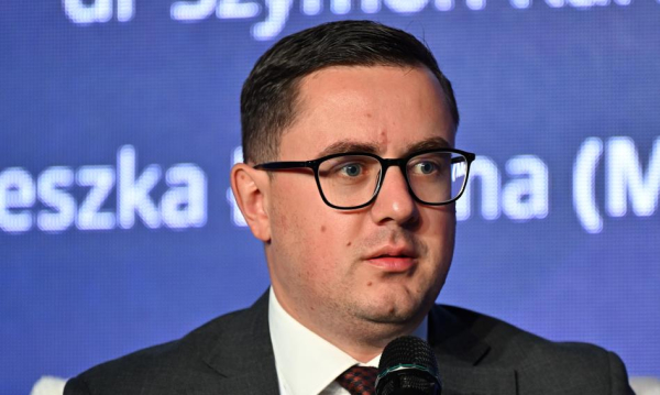 Motyka: Możliwe obniżki cen z taryf URE. „Cena winna oscylować wokół 500 zł/ MWh” Motyka Jest Przestrze Do Obniek Cen Z Taryf Ure Cena Powinna By Zbliona Do 500 Z Mwh 51b3baa, Biznes Fakty