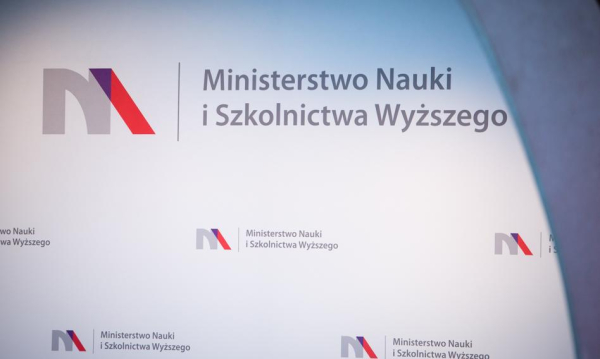 Nauka Bez Pienidzy I Ze Starym Sprztem Wnioski O 500 Mln Z A W Budecie Tylko 170 Mln 9cab107, Biznes Fakty