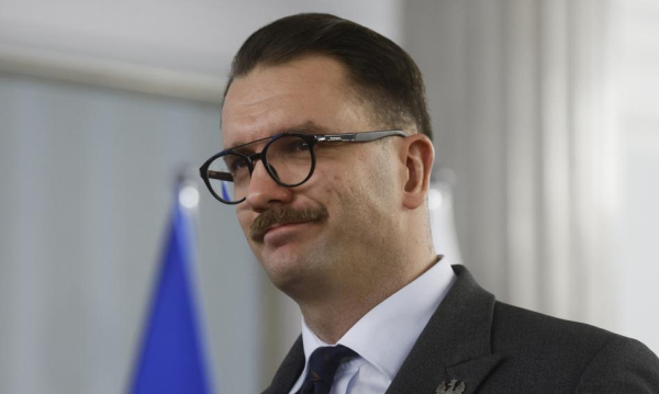 Pose Ukasz Mejza Zatrzymany Na S3 Jecha 200 Kmh 22c70d9, Biznes Fakty