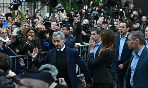 Sarkozy Rozpoczyna Odsiadk Byy Prezydent Francji Trafi Do Wizienia 8cd7c7f, Biznes Fakty