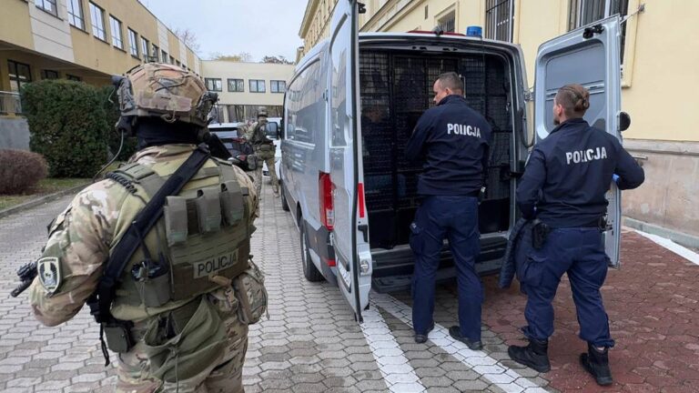 0fd93662f2ac04d4188198e5dddcf9b3, Biznes Fakty