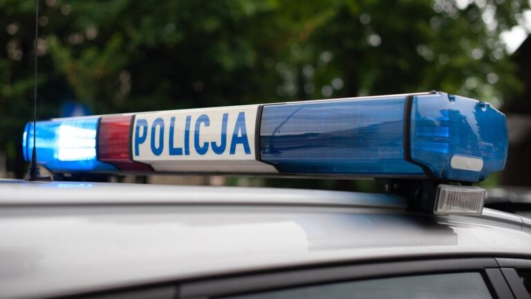 Zgon 44-letniego mężczyzny na Wawrze. Dwie osoby w areszcie policyjnym. 15c19b267f089031ac98479ba05bc6a5, Biznes Fakty