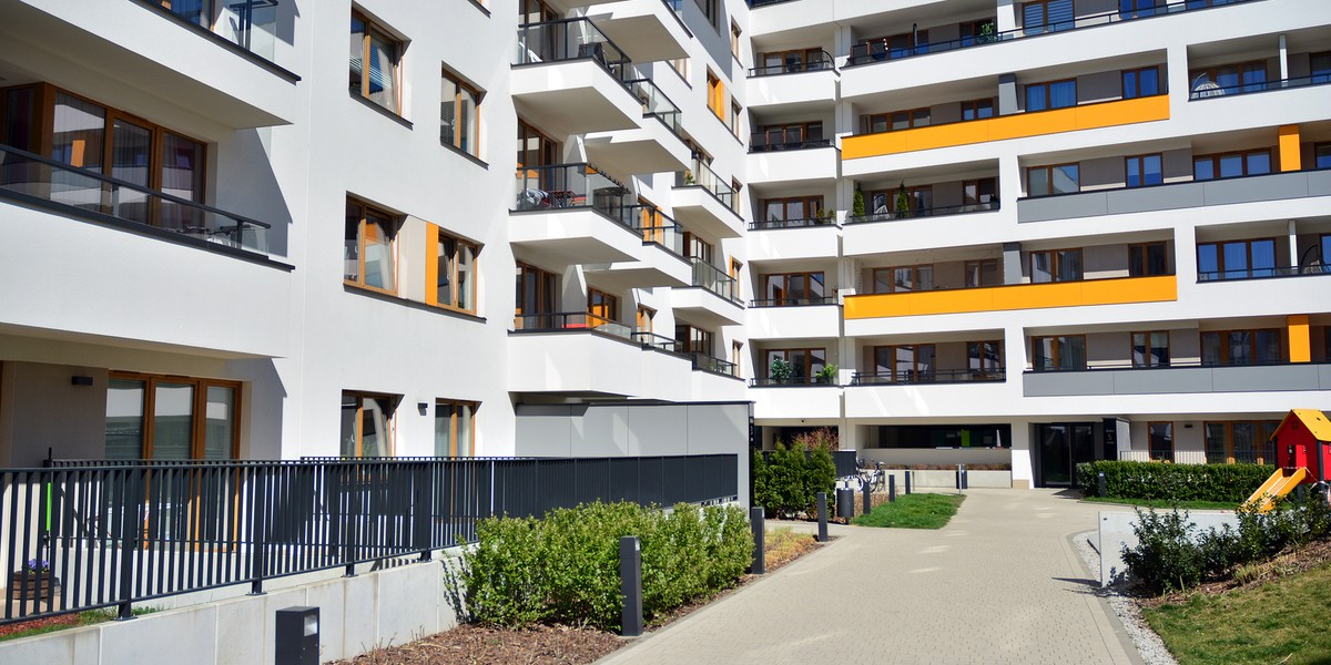 673c4272214ec455022c46b31088816e, Biznes Fakty