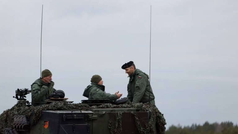 „Bezzałogowce zmiażdżą ich w moment.” Ukraińscy wojskowi rozczarowani wspólnymi manewrami z Polakami. 712ac900096251ae7d72b620d4de63be, Biznes Fakty