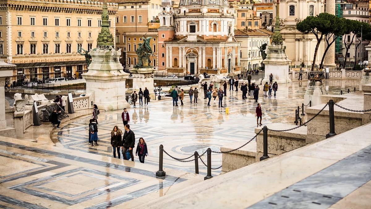 781f2241162d6d27f09335862f4bb3bb, Biznes Fakty