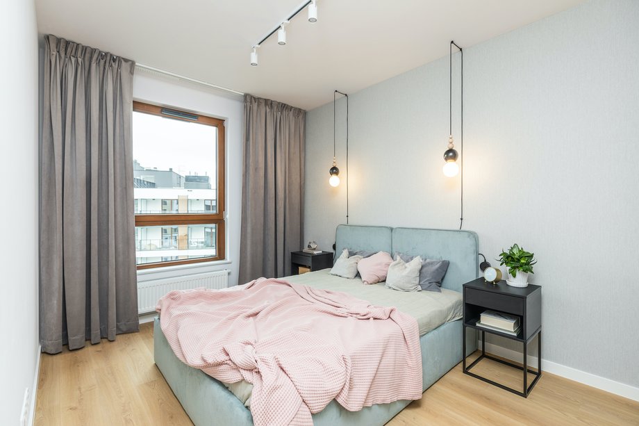 Ab8ded3985250f3f2e66681bc7ac3c13, Biznes Fakty