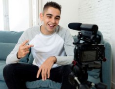 Dfcedd81f17cf6a115a8d3d33c467871, Biznes Fakty