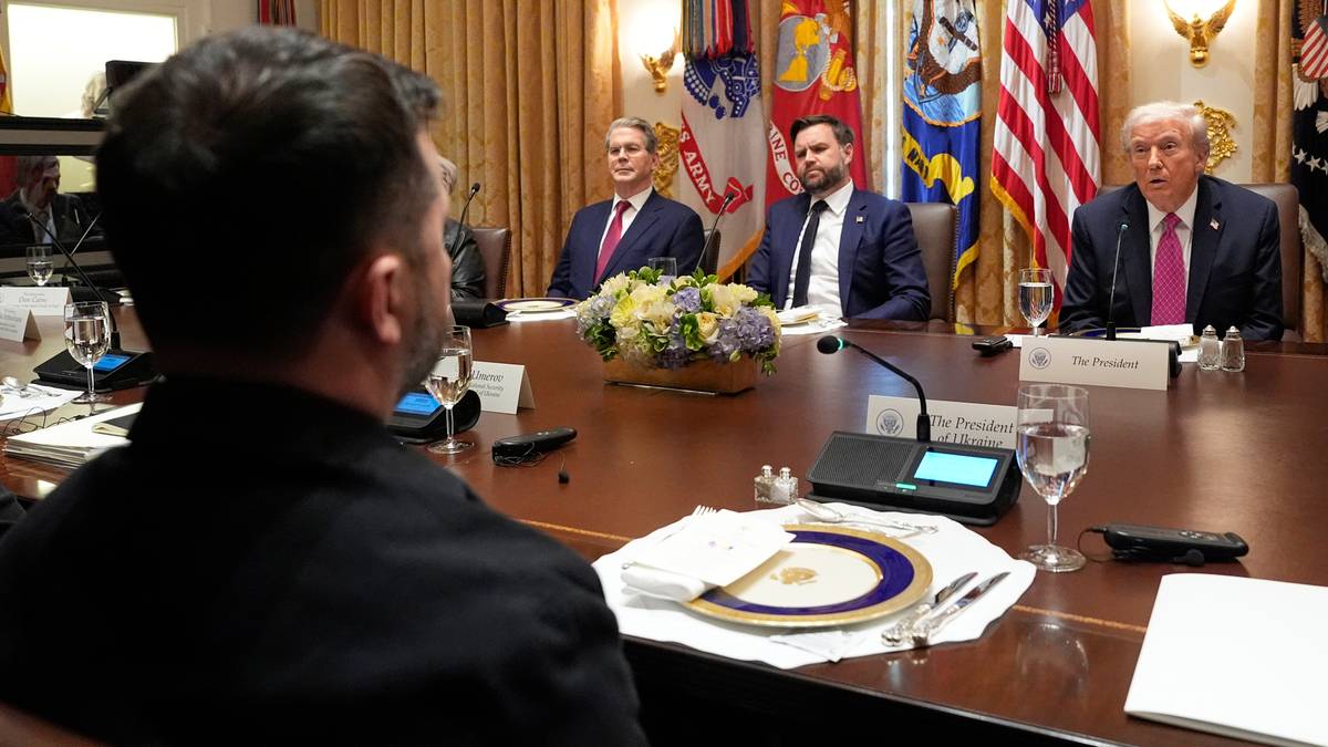 E683ad4e5389d74b95e6afcd7c01e0d8, Biznes Fakty