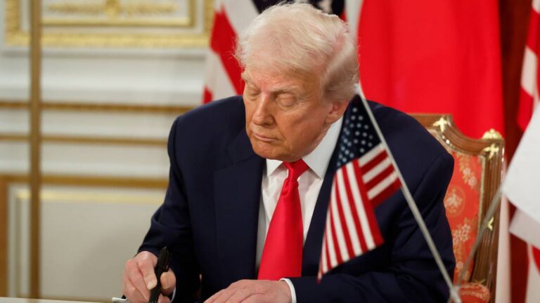 E6cf810cf0be7df4ffbeeb8778febb4e, Biznes Fakty