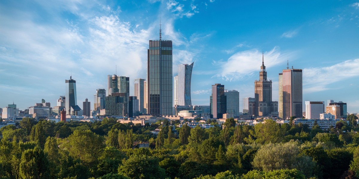 F7ff73fa8d9c7d8bfa97335018003aae, Biznes Fakty