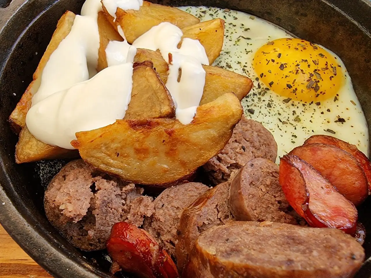 F99a47f03a5dca02a20370170344b571, Biznes Fakty