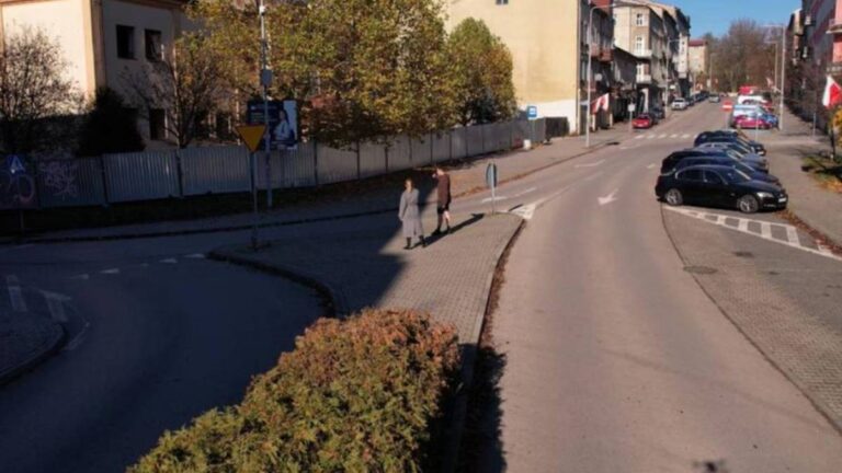 Fed10afda98105a903d03adfade39ea9, Biznes Fakty