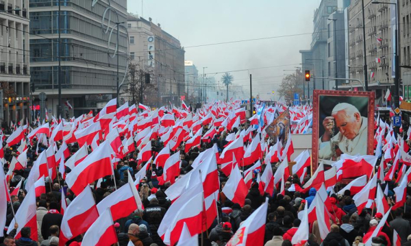Pochód Niepodległości obwołany marszem nazistowskim. Norweska stacja telewizyjna wyraża skruchę. Marsz Niepodlegoci Nazwany Marszem Nazistw Norweska Telewizja Przeprasza C866c49, Biznes Fakty