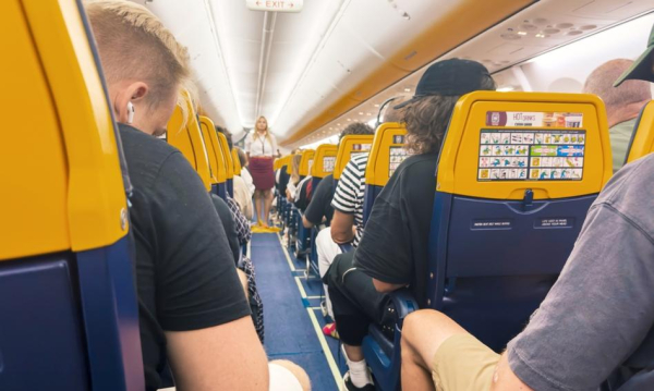 Ryanair Zafundowa Podrnym Podwyk Cen Biletw Miejsce Przy Oknie Jeszcze Drosze 9236884, Biznes Fakty