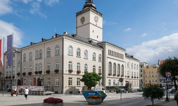 Samorzdy Z 42 Miliardami Zotych Nadwyki Po Trzech Kwartaach 87e867e, Biznes Fakty